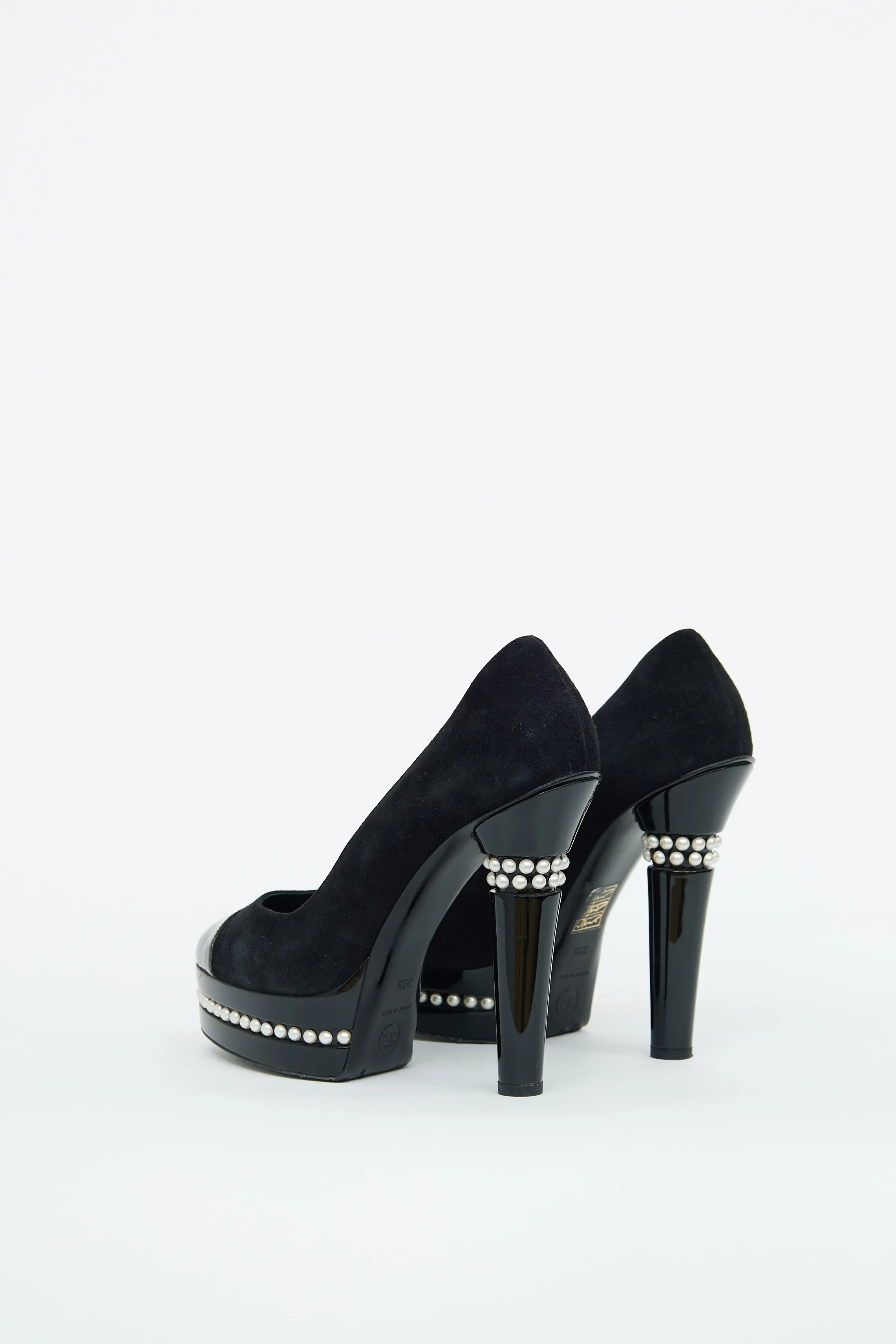 2009 Black Pearl Moscow Pump
