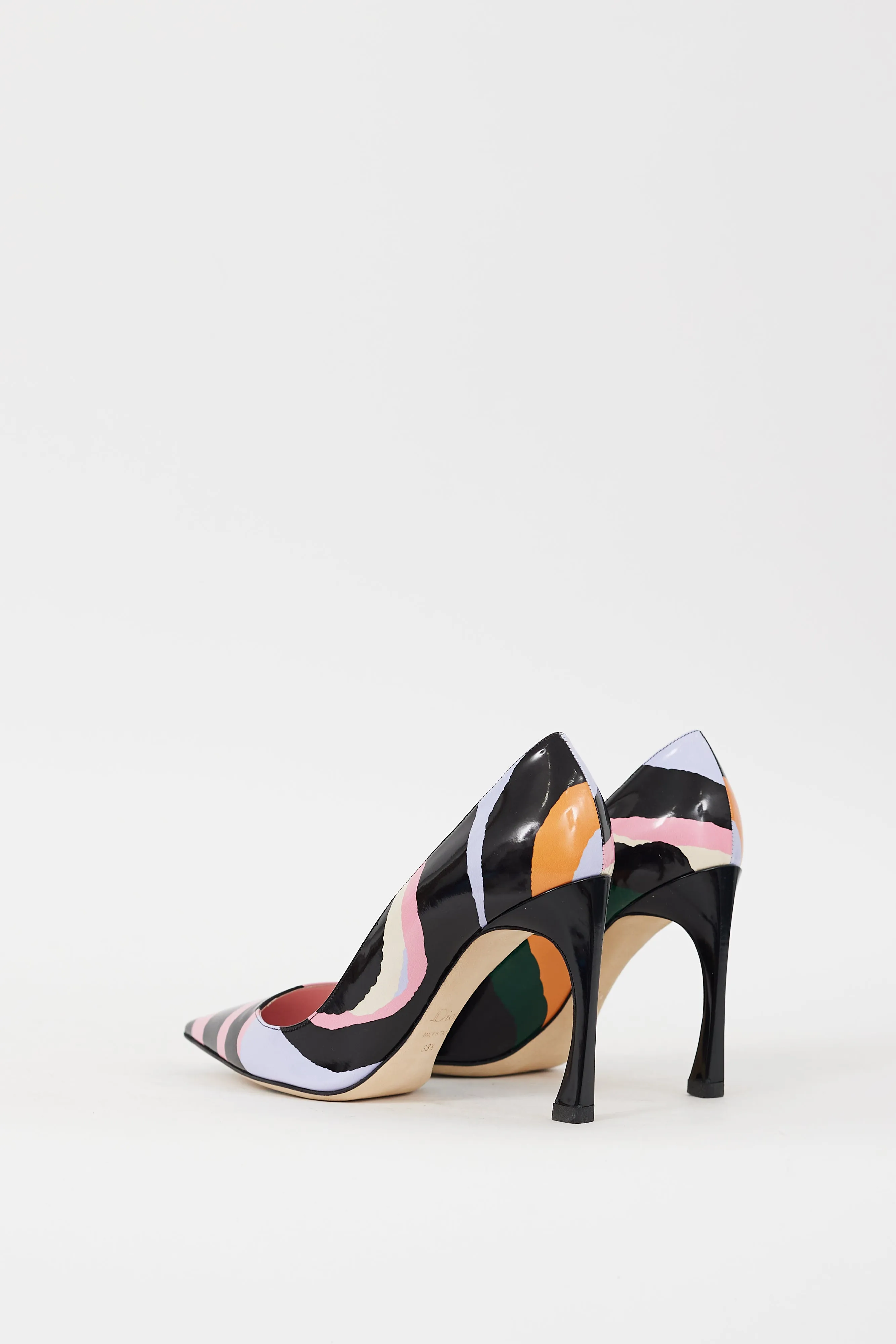 Black & Multicolour Printed Songe Pump