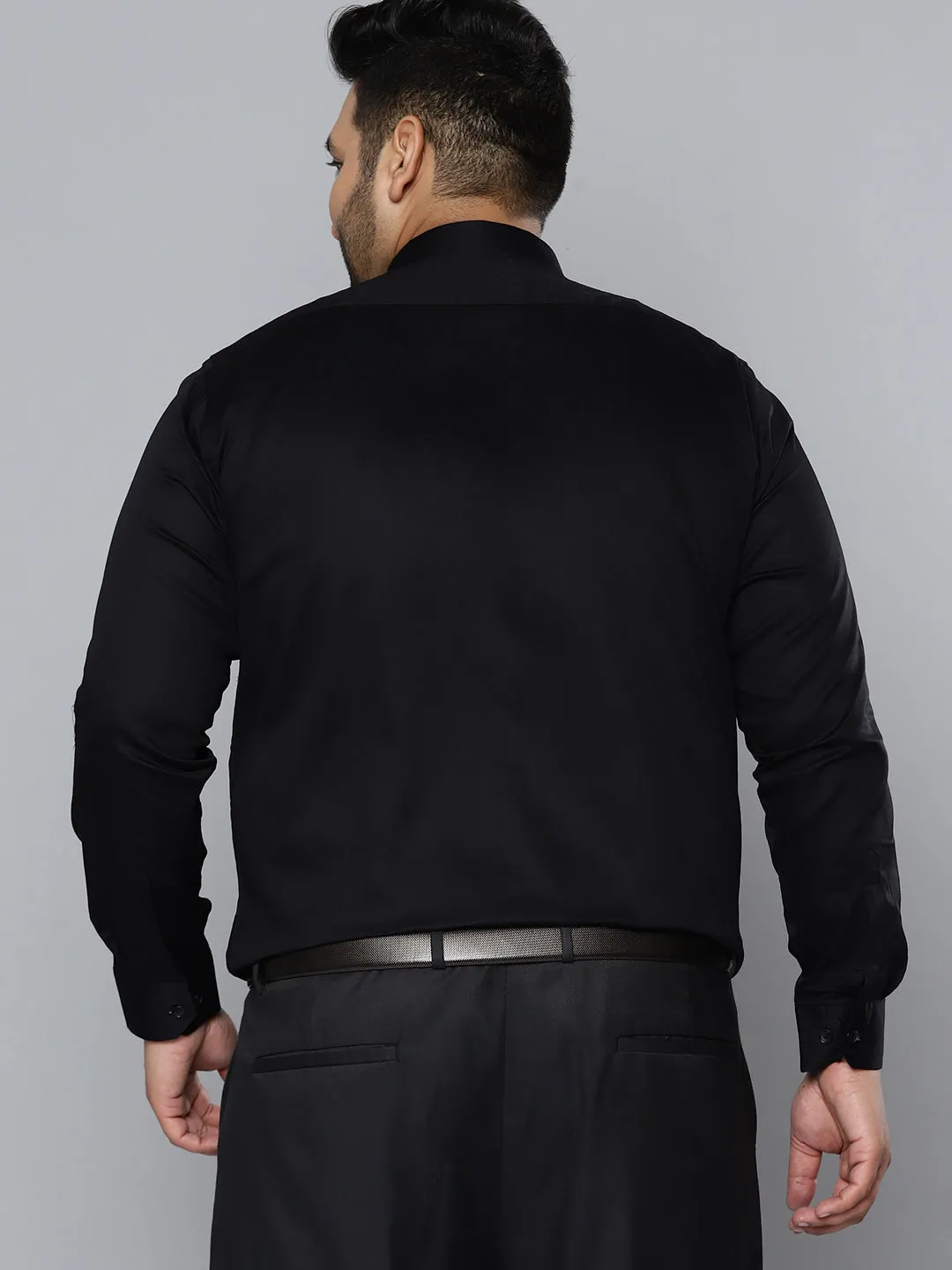 Black: Smart Slim Fit Opaque Formal Shirt