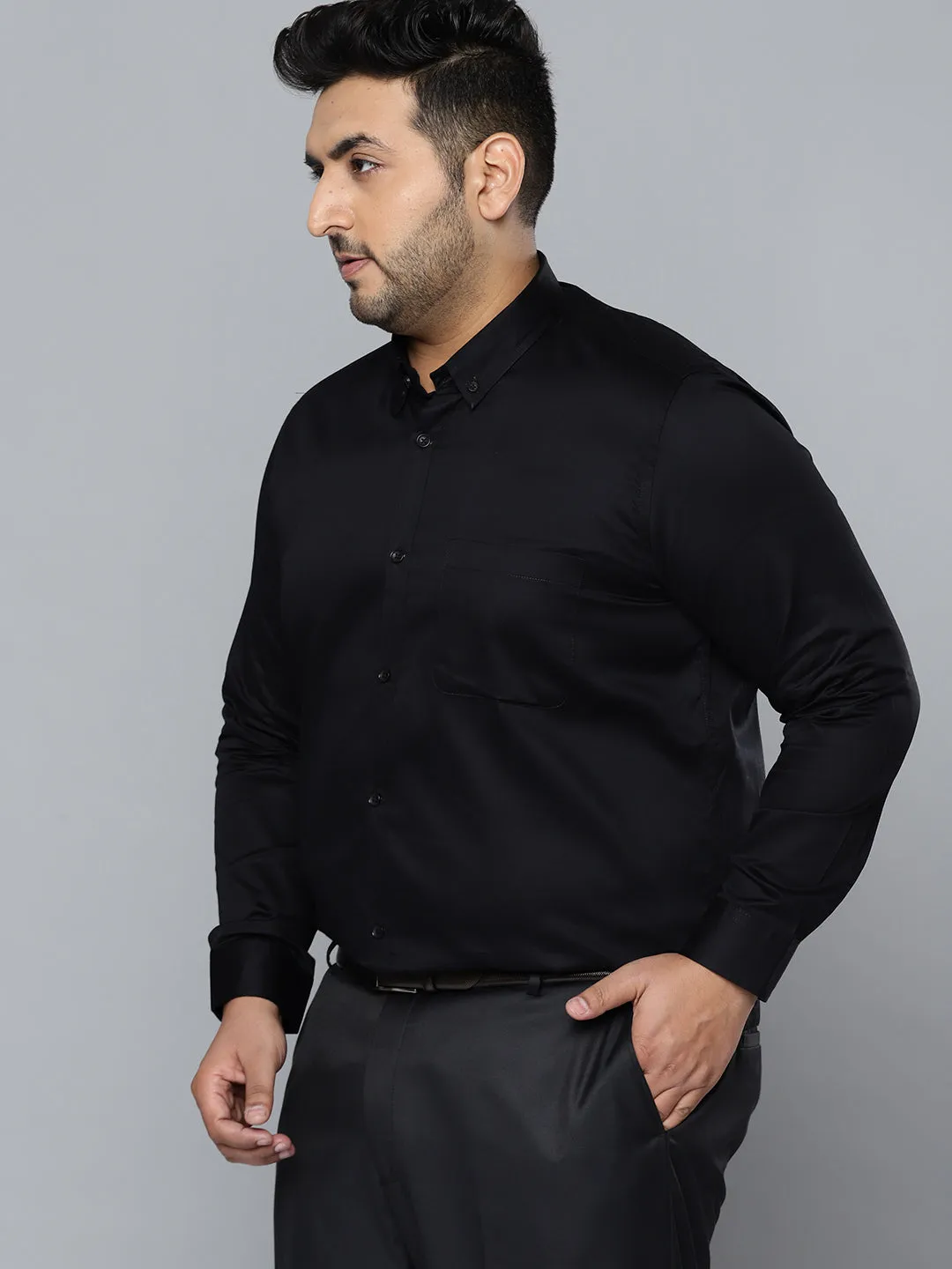 Black: Smart Slim Fit Opaque Formal Shirt