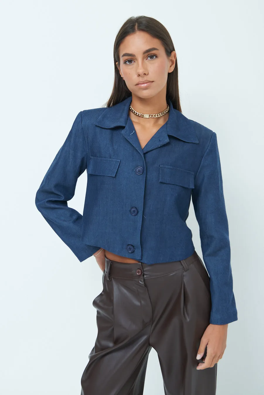 Classic cropped denim jacket with button-up closure wholesale