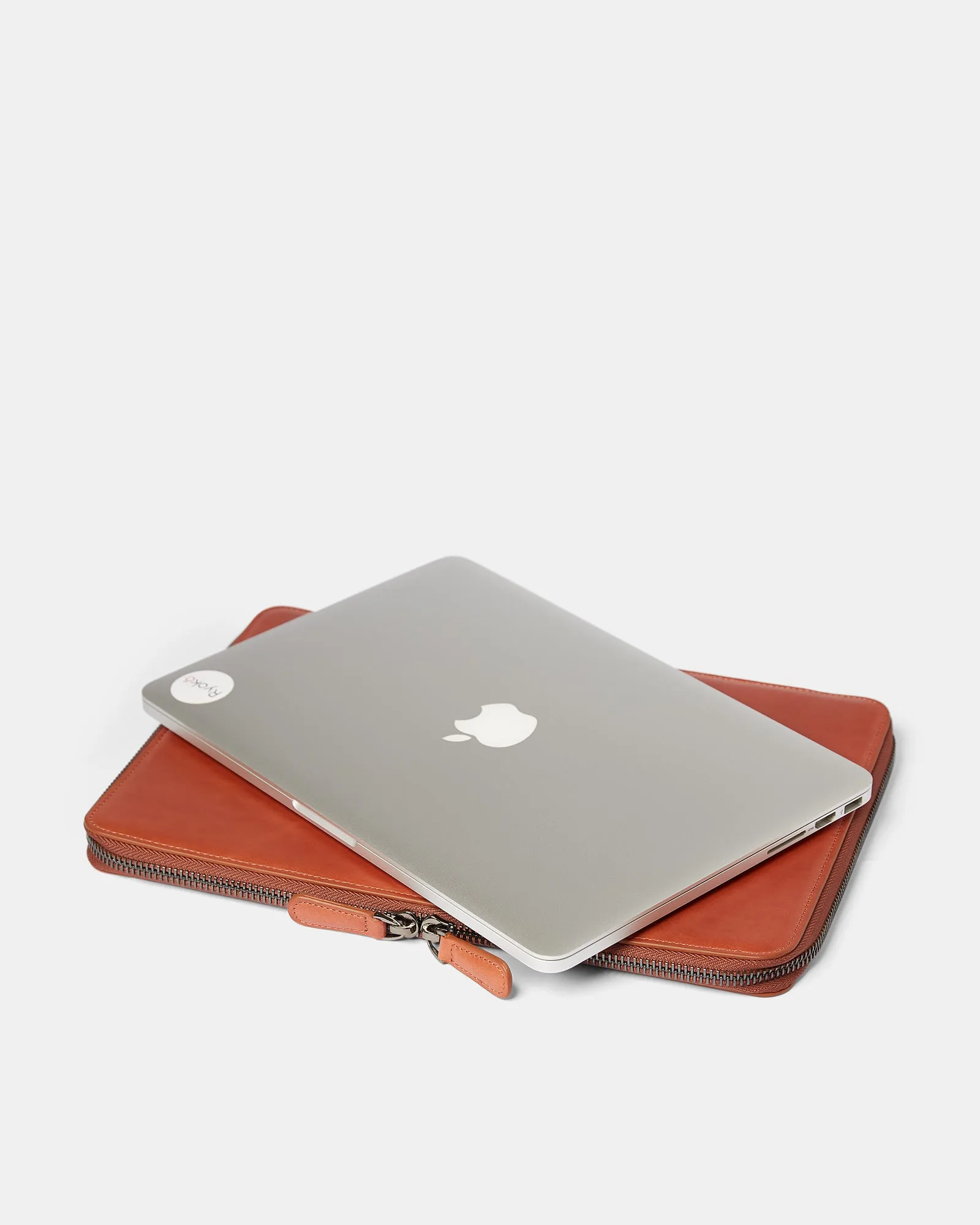 Mark Tech Portfolio | Tan